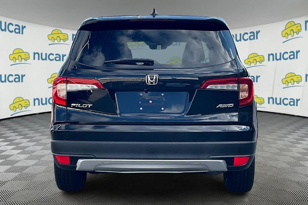 used 2022 Honda Pilot car, priced at $30,888