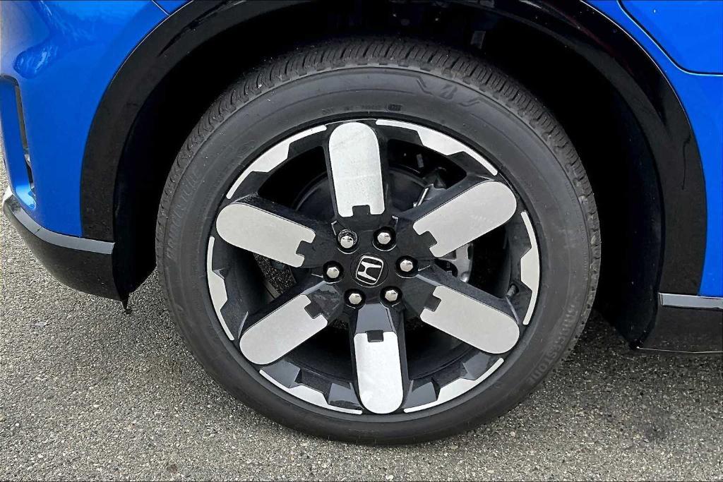new 2025 Honda Prologue car, priced at $59,805