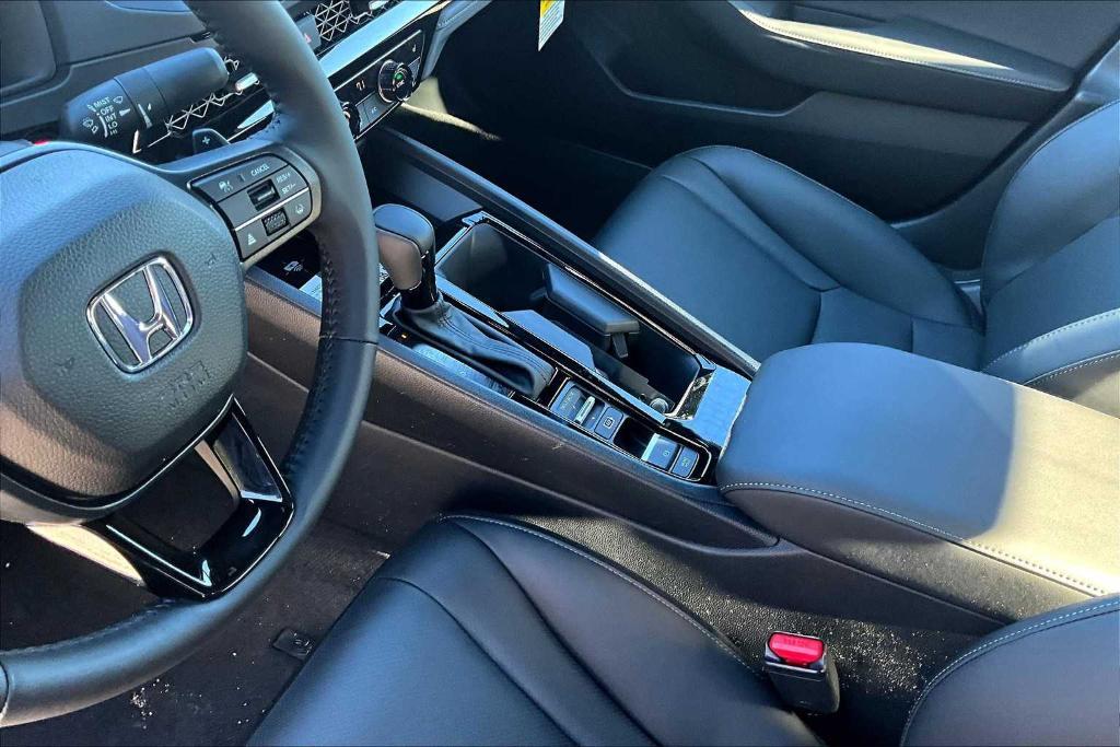new 2025 Honda Accord Hybrid car, priced at $36,925