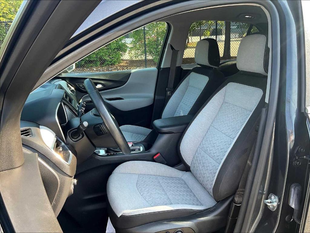 used 2023 Chevrolet Equinox car, priced at $21,750