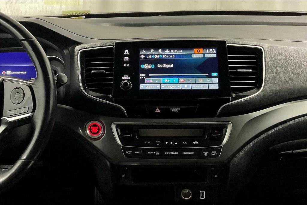 used 2022 Honda Pilot car, priced at $34,900