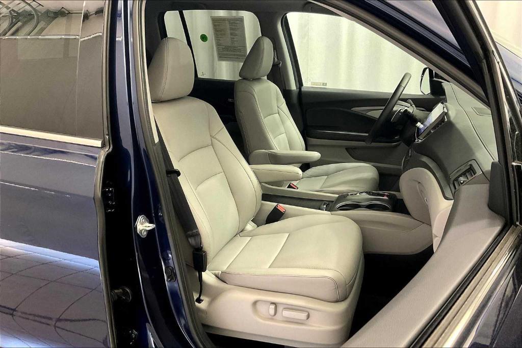 used 2022 Honda Ridgeline car, priced at $37,500