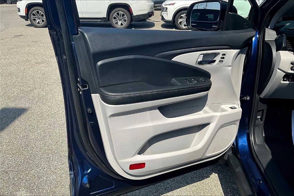 used 2023 Honda Ridgeline car, priced at $34,950