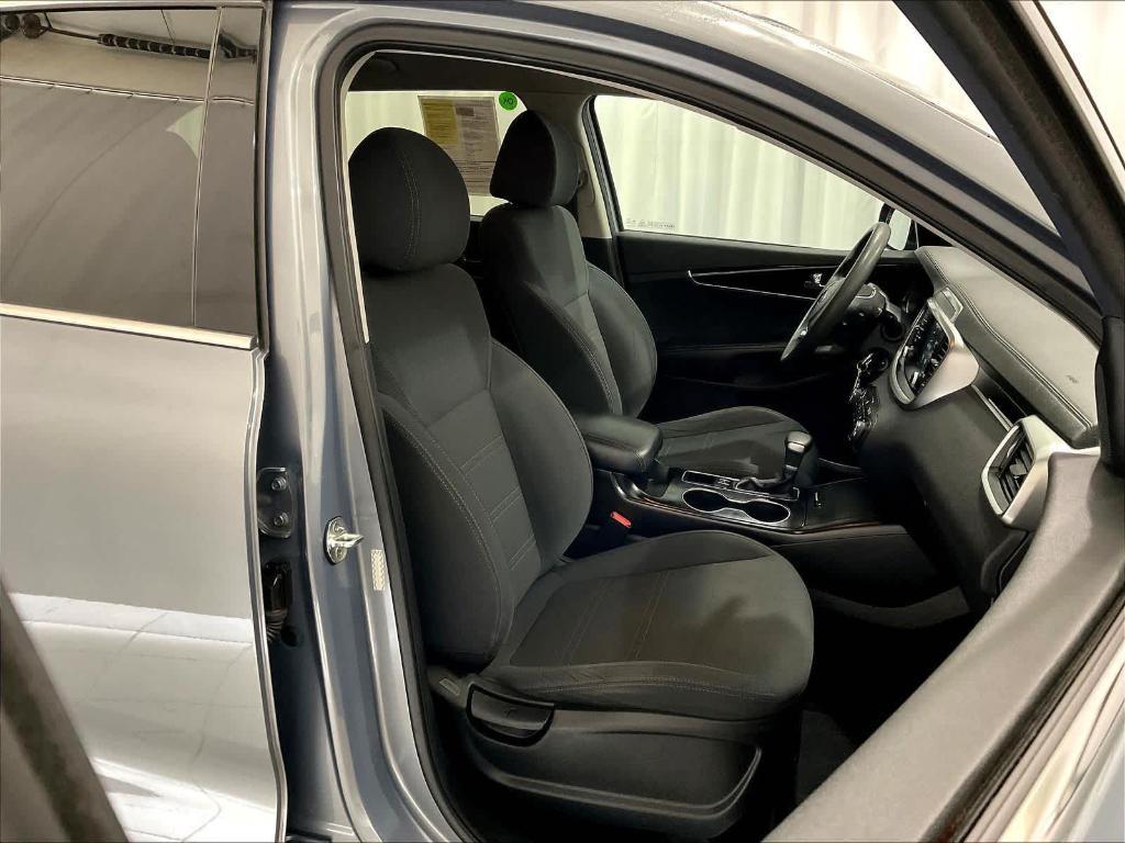 used 2020 Kia Sorento car, priced at $15,450
