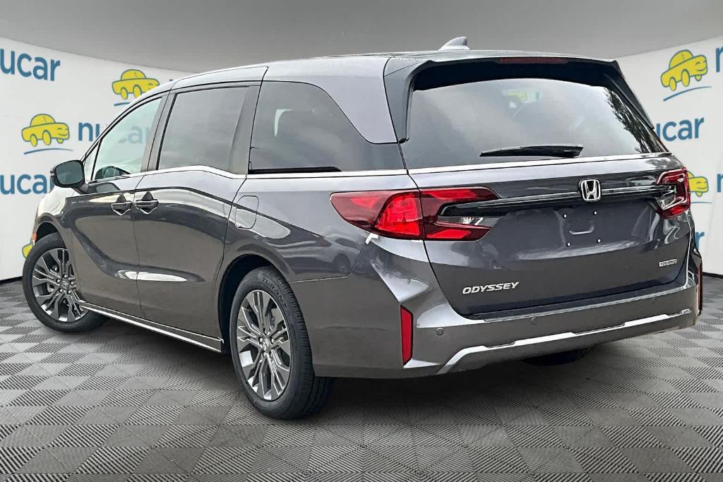 new 2025 Honda Odyssey car, priced at $48,005