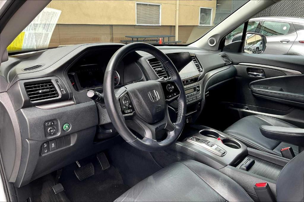 used 2022 Honda Pilot car, priced at $31,800