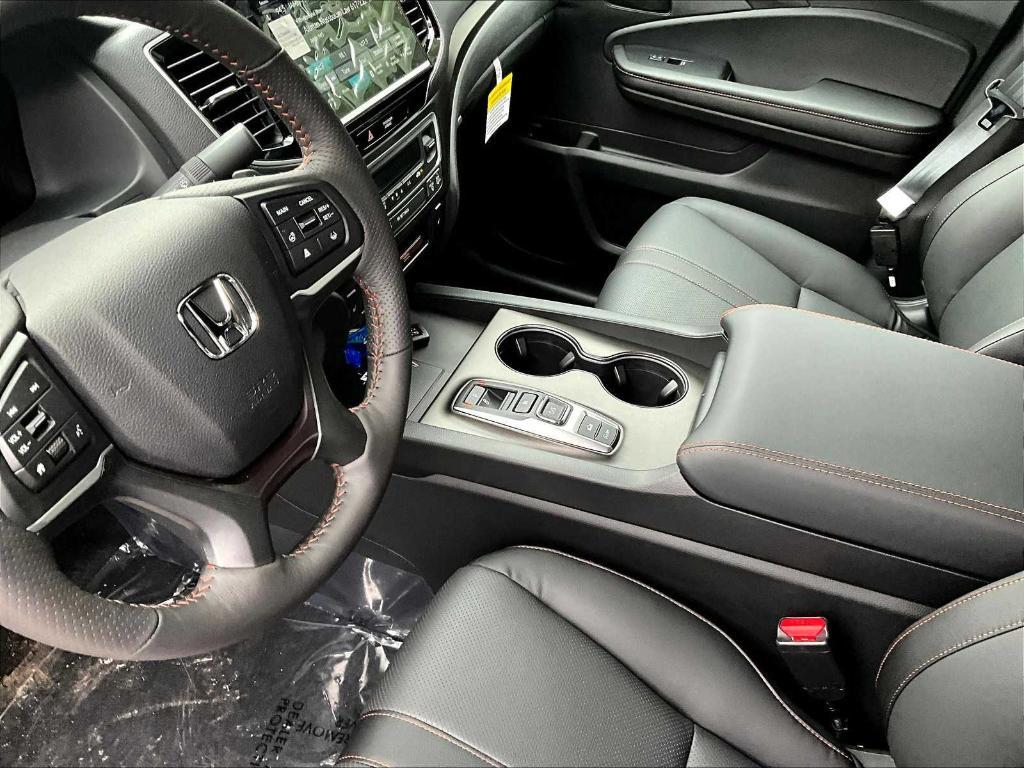 new 2025 Honda Ridgeline car, priced at $44,943