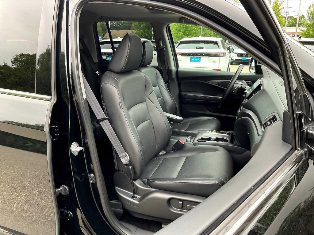 used 2023 Honda Ridgeline car, priced at $32,750