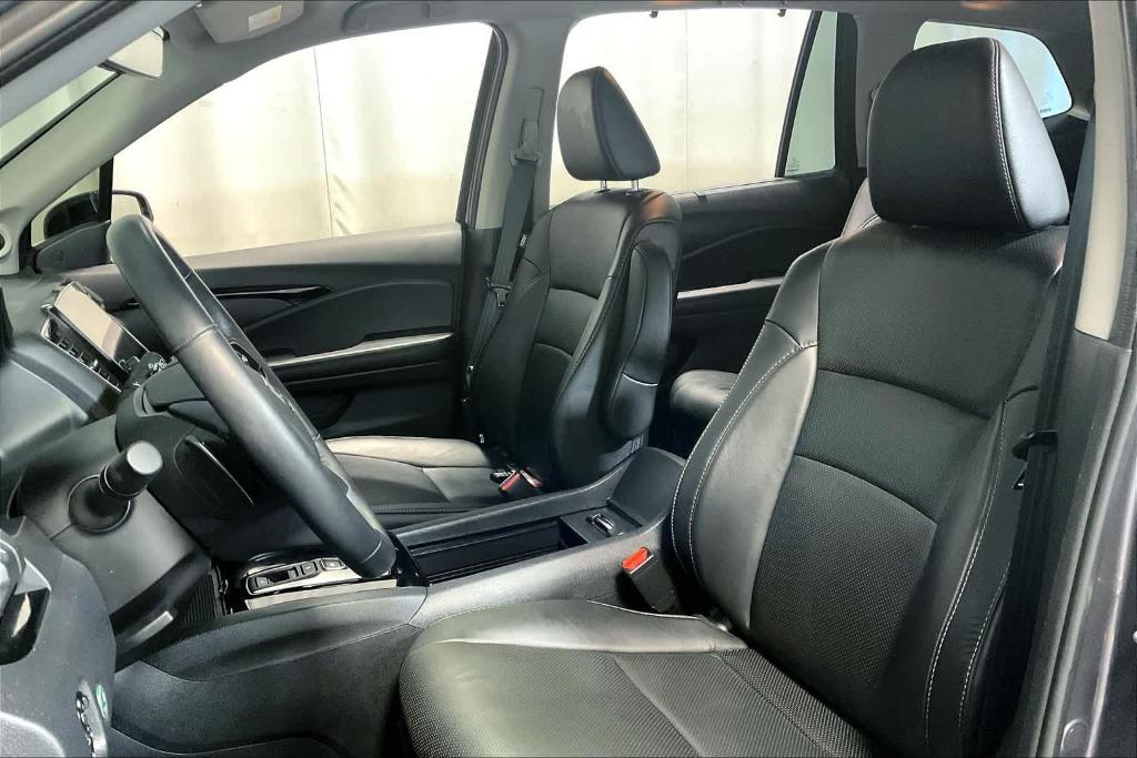 used 2020 Honda Pilot car, priced at $33,280