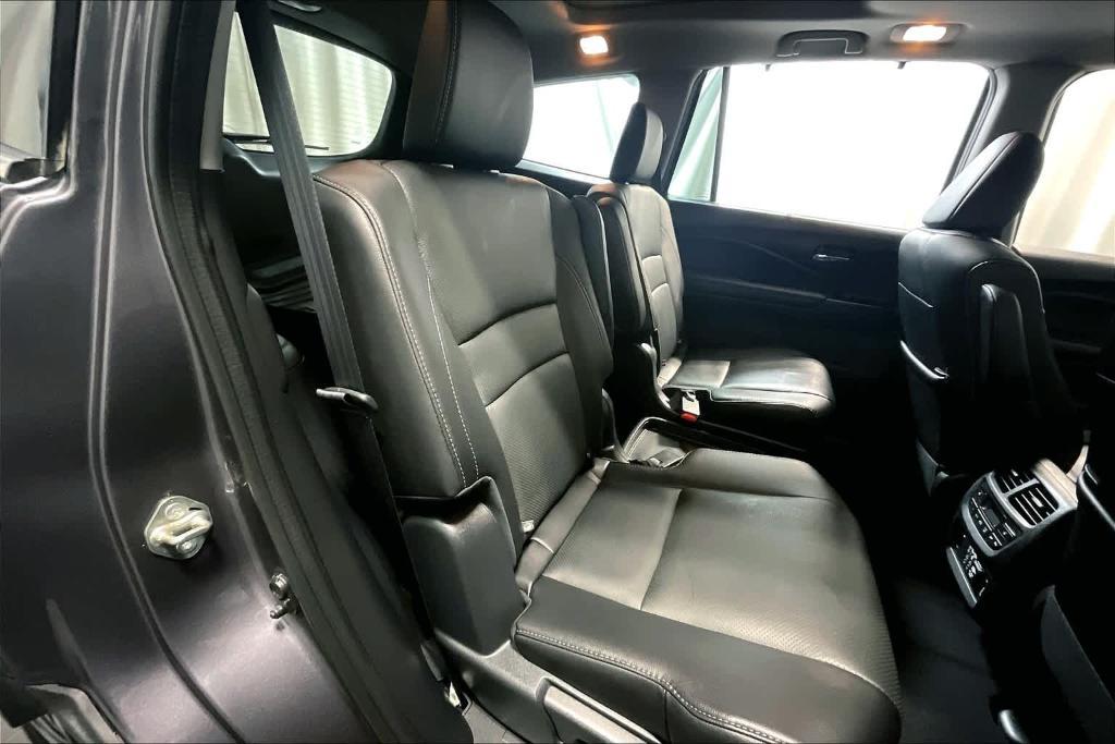 used 2020 Honda Pilot car, priced at $33,280