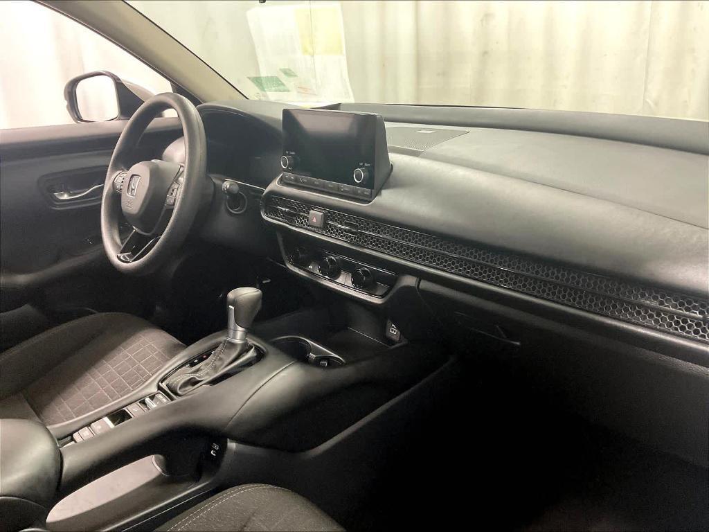 used 2025 Honda HR-V car, priced at $27,500