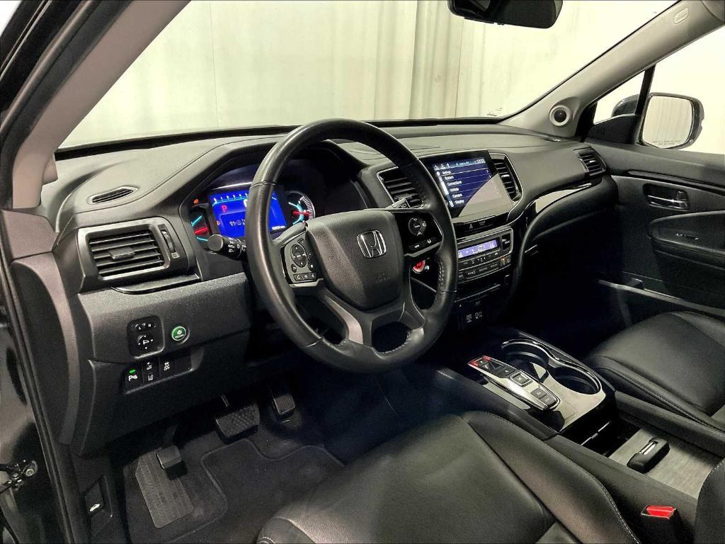 used 2022 Honda Pilot car, priced at $34,950