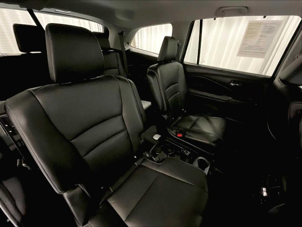 used 2022 Honda Pilot car, priced at $34,950