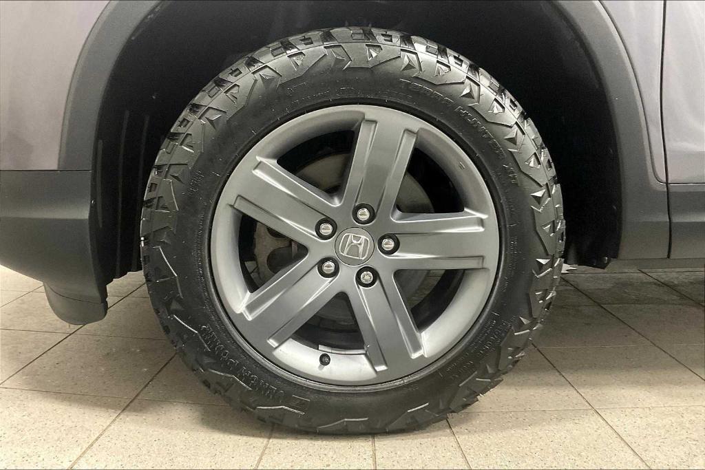 used 2022 Honda Ridgeline car, priced at $33,900