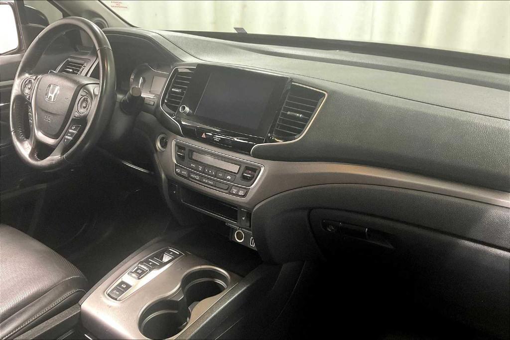used 2022 Honda Ridgeline car, priced at $33,900