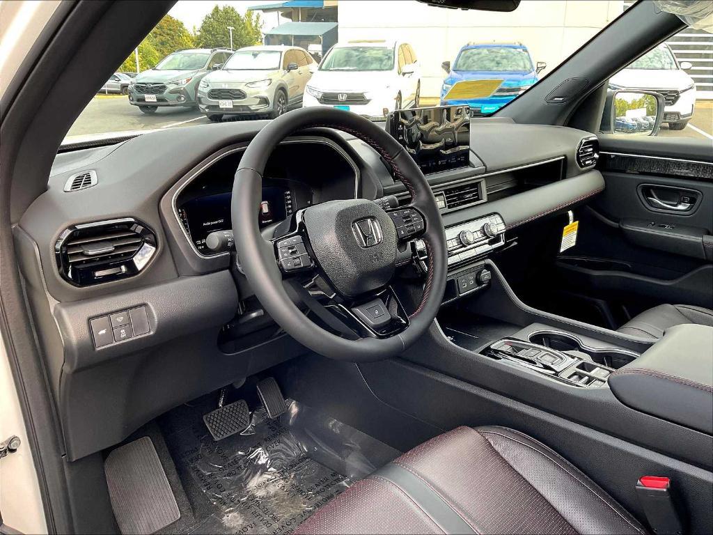 new 2025 Honda Pilot car, priced at $56,530