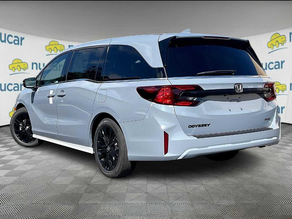 new 2026 Honda Odyssey car, priced at $46,210