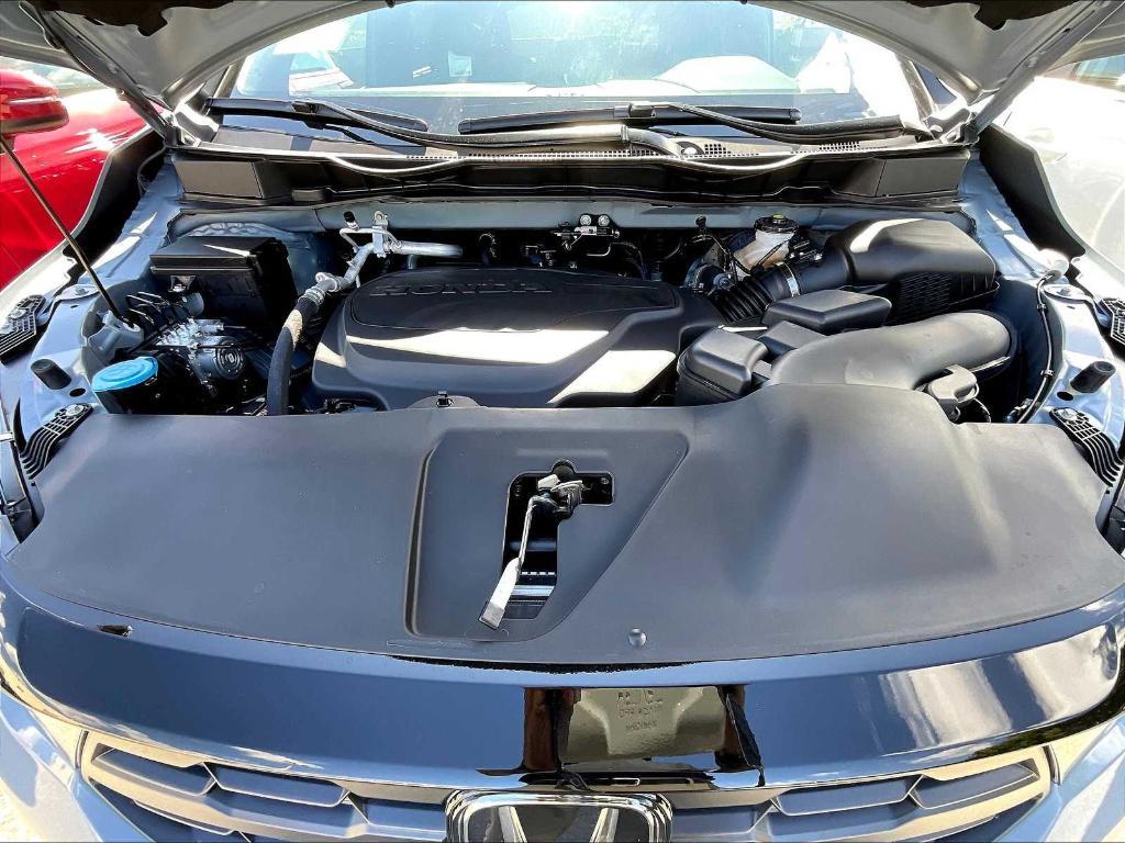 new 2026 Honda Odyssey car, priced at $46,210