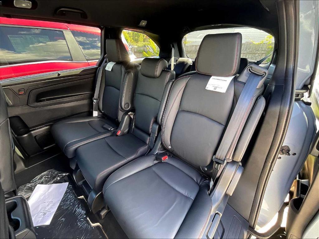 new 2026 Honda Odyssey car, priced at $46,210