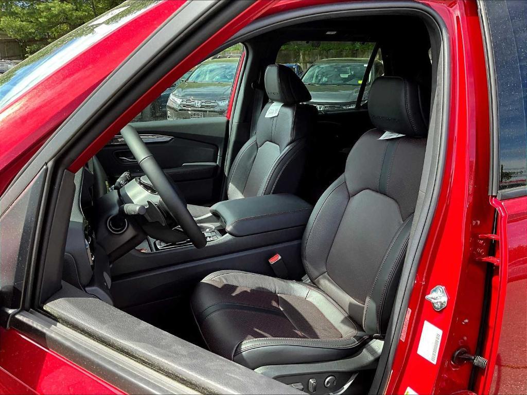 new 2025 Honda Pilot car, priced at $56,485