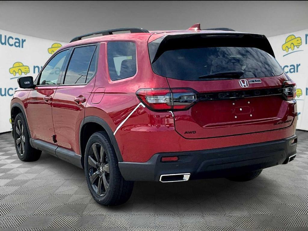 new 2025 Honda Pilot car, priced at $56,485
