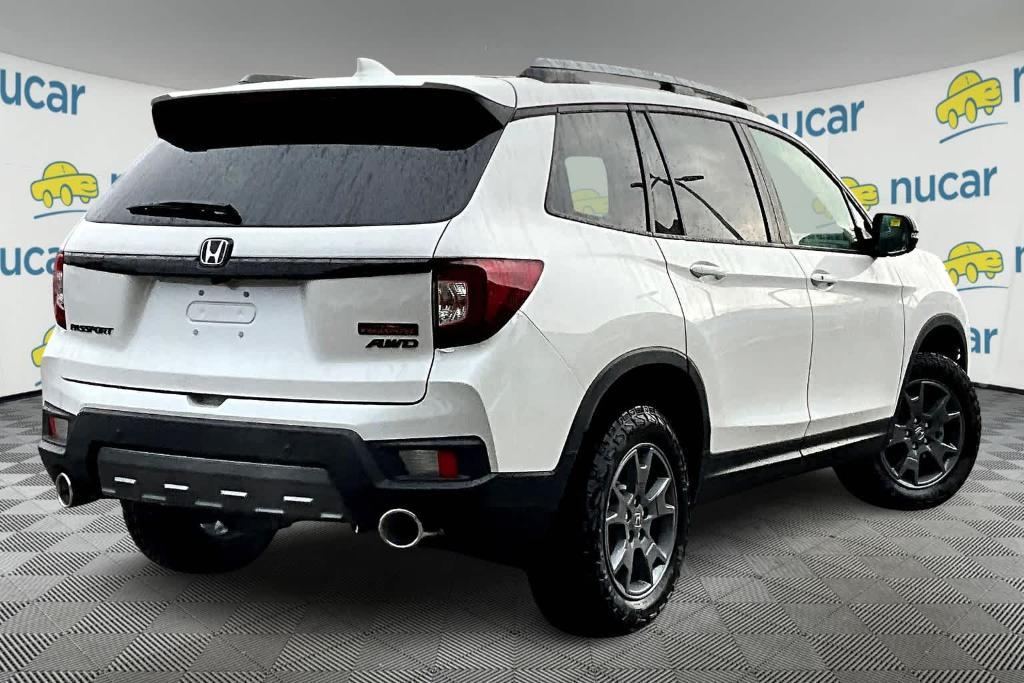 new 2025 Honda Passport car, priced at $44,033