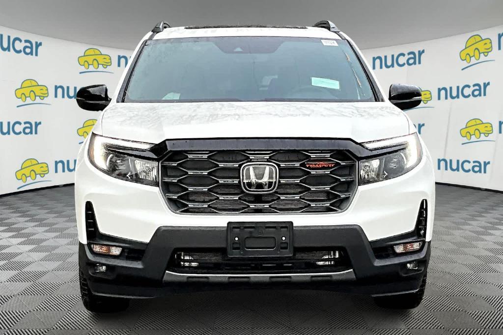 new 2025 Honda Passport car, priced at $44,033