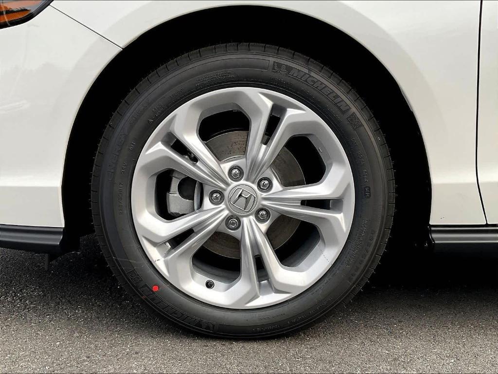 new 2025 Honda Accord car, priced at $28,934