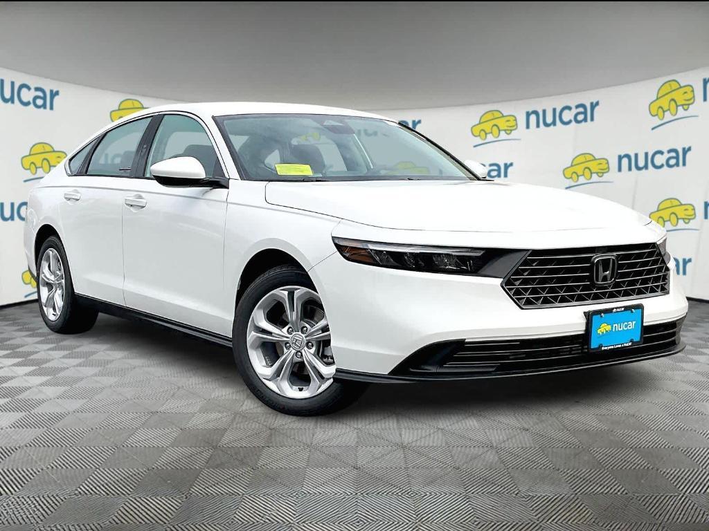 new 2025 Honda Accord car, priced at $28,934
