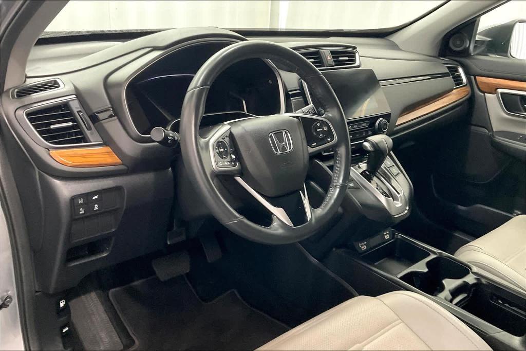 used 2020 Honda CR-V car, priced at $27,400