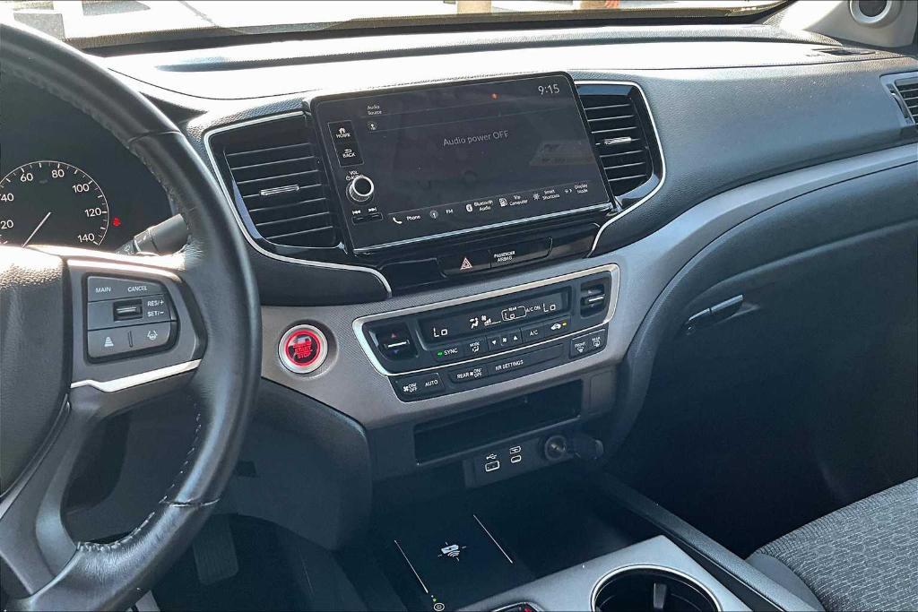 used 2024 Honda Ridgeline car, priced at $35,600