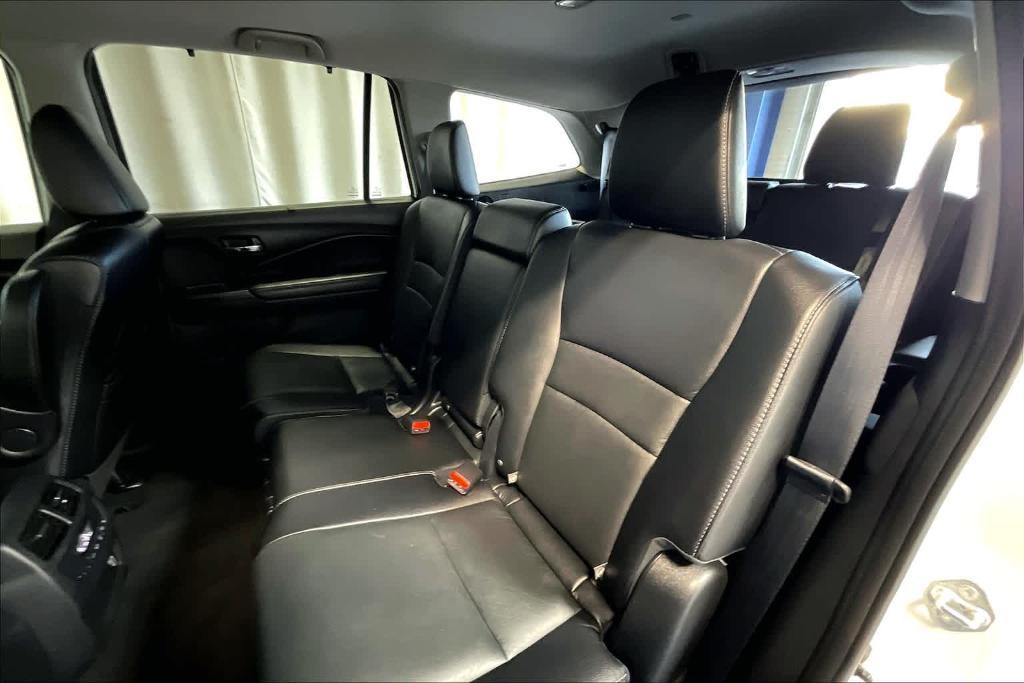 used 2021 Honda Pilot car, priced at $29,900