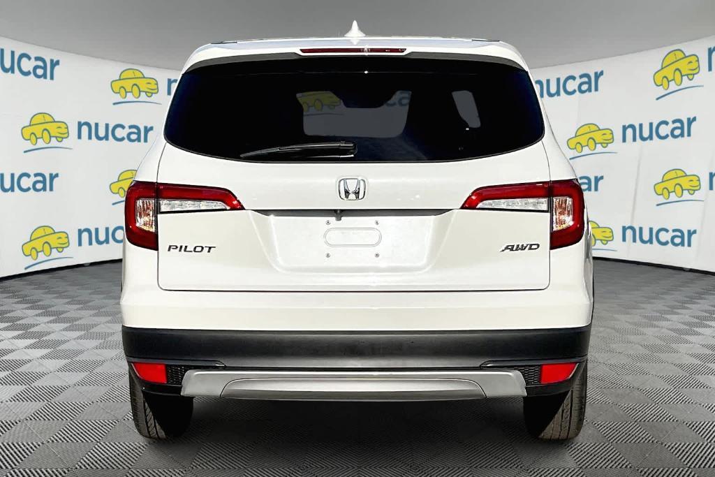 used 2021 Honda Pilot car, priced at $29,900