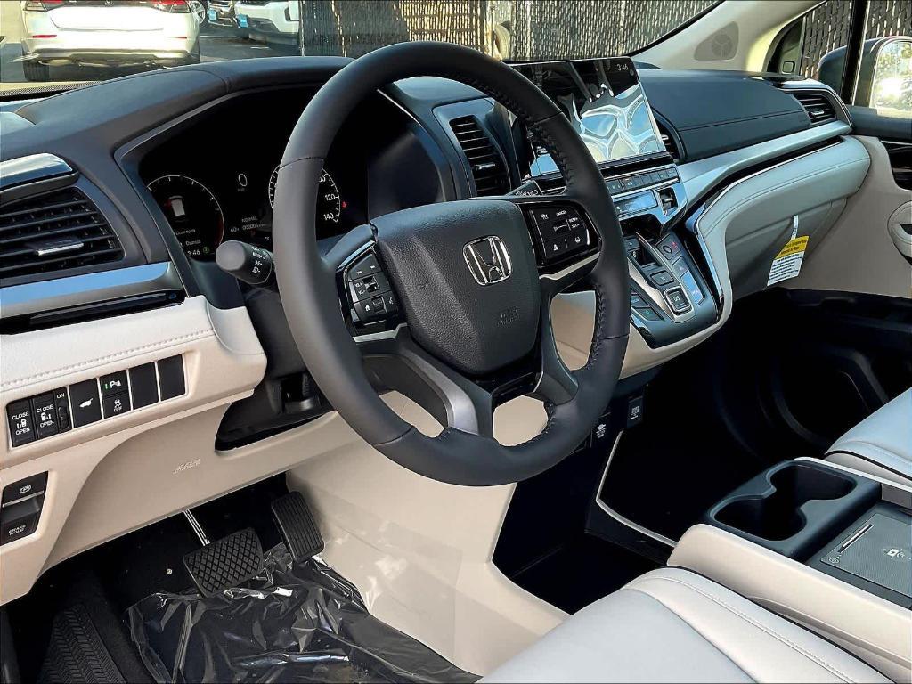 new 2026 Honda Odyssey car, priced at $47,945