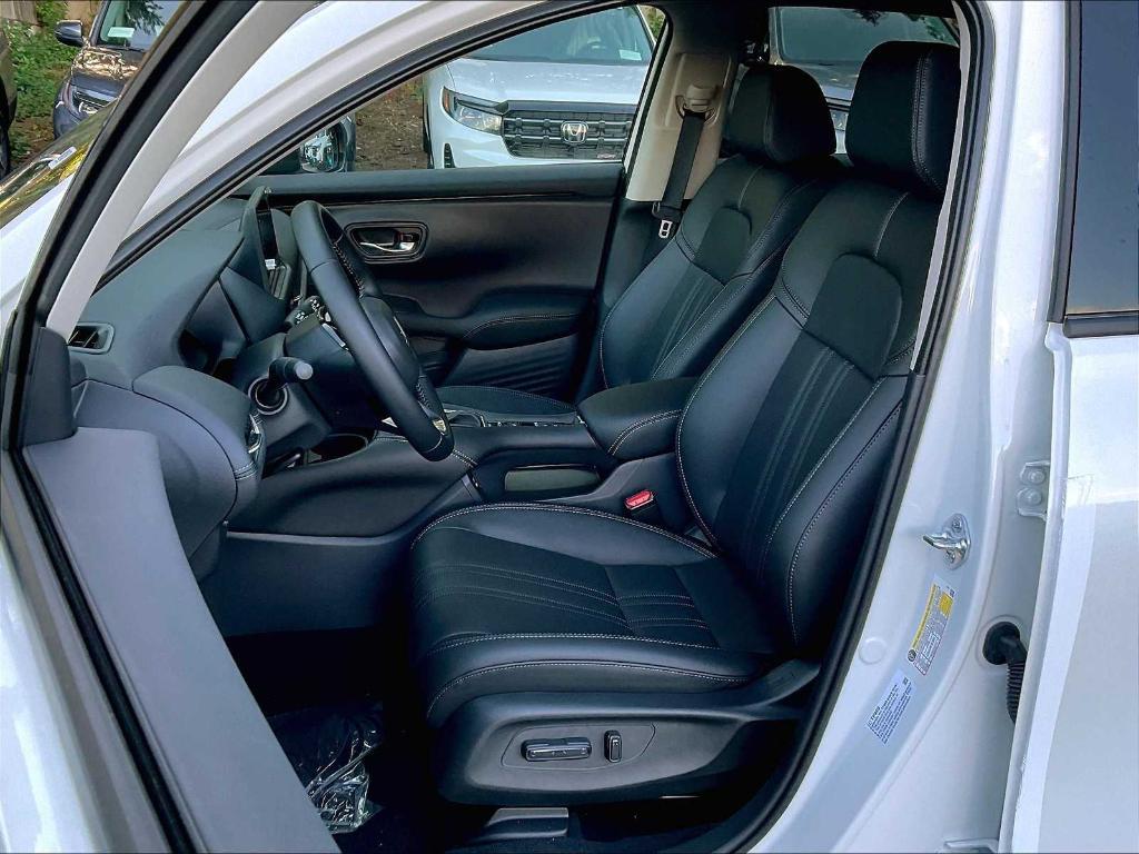 new 2026 Honda HR-V car, priced at $33,400