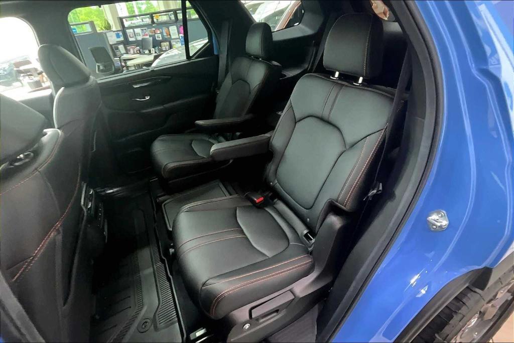 new 2025 Honda Pilot car, priced at $51,305