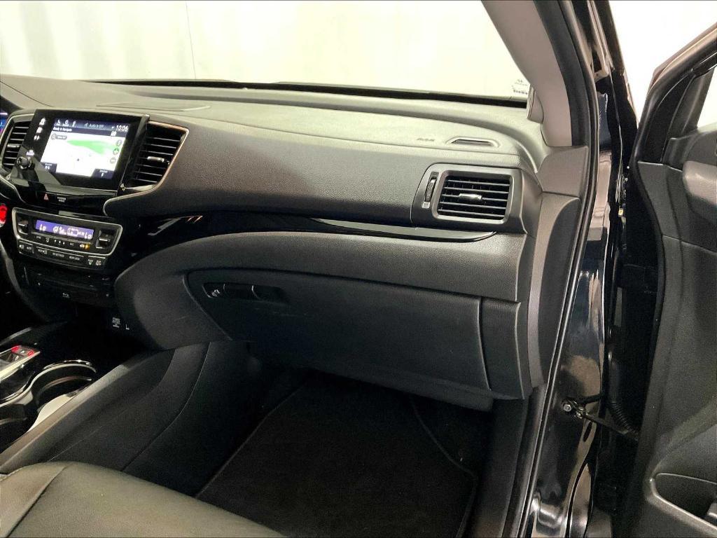 used 2022 Honda Pilot car, priced at $33,500