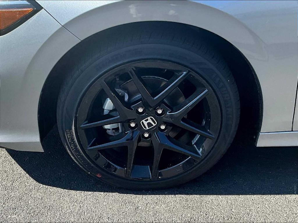 new 2025 Honda Civic Hybrid car, priced at $30,100