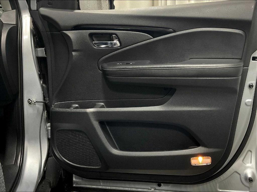 used 2019 Honda Ridgeline car, priced at $28,450