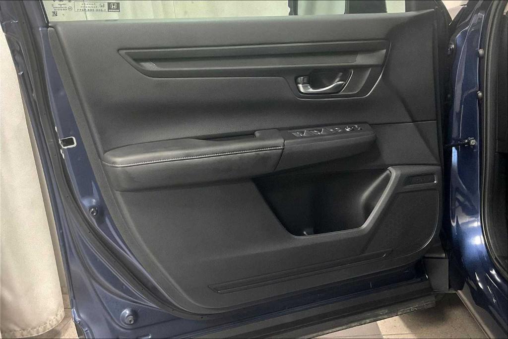 used 2025 Honda CR-V car, priced at $30,700