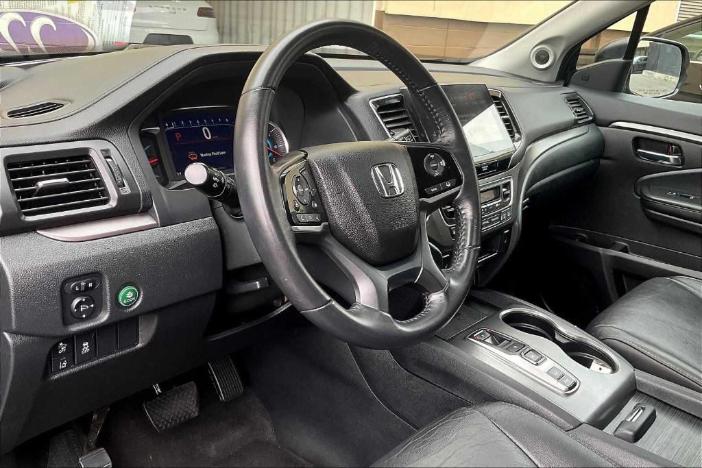 used 2022 Honda Pilot car, priced at $32,950