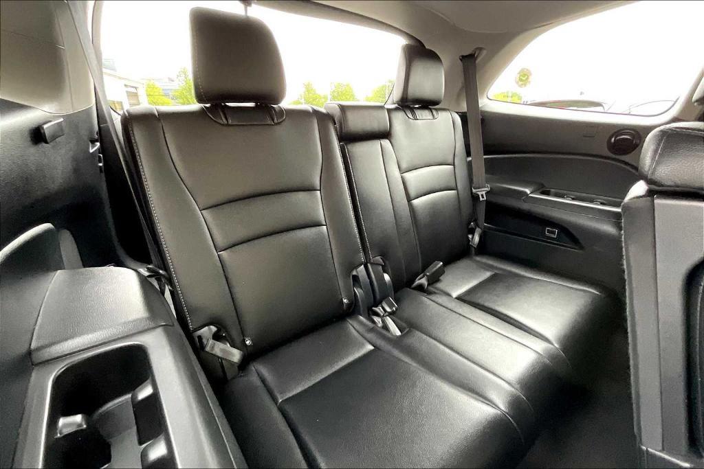 used 2022 Honda Pilot car, priced at $32,950