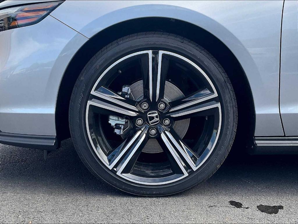 new 2025 Honda Accord Hybrid car, priced at $34,805