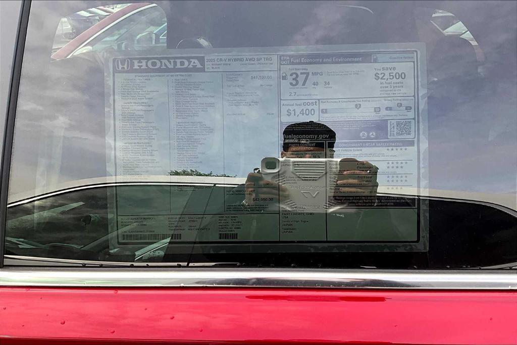 new 2025 Honda CR-V Hybrid car, priced at $42,950