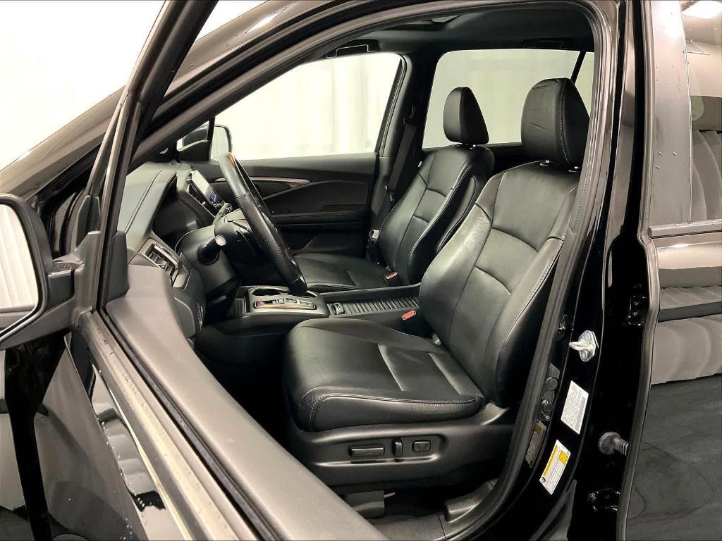 used 2023 Honda Passport car, priced at $32,850