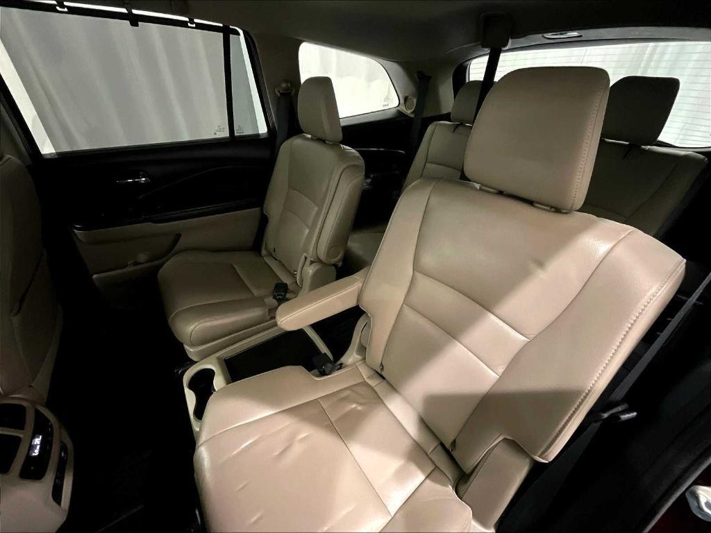 used 2021 Honda Pilot car, priced at $28,950