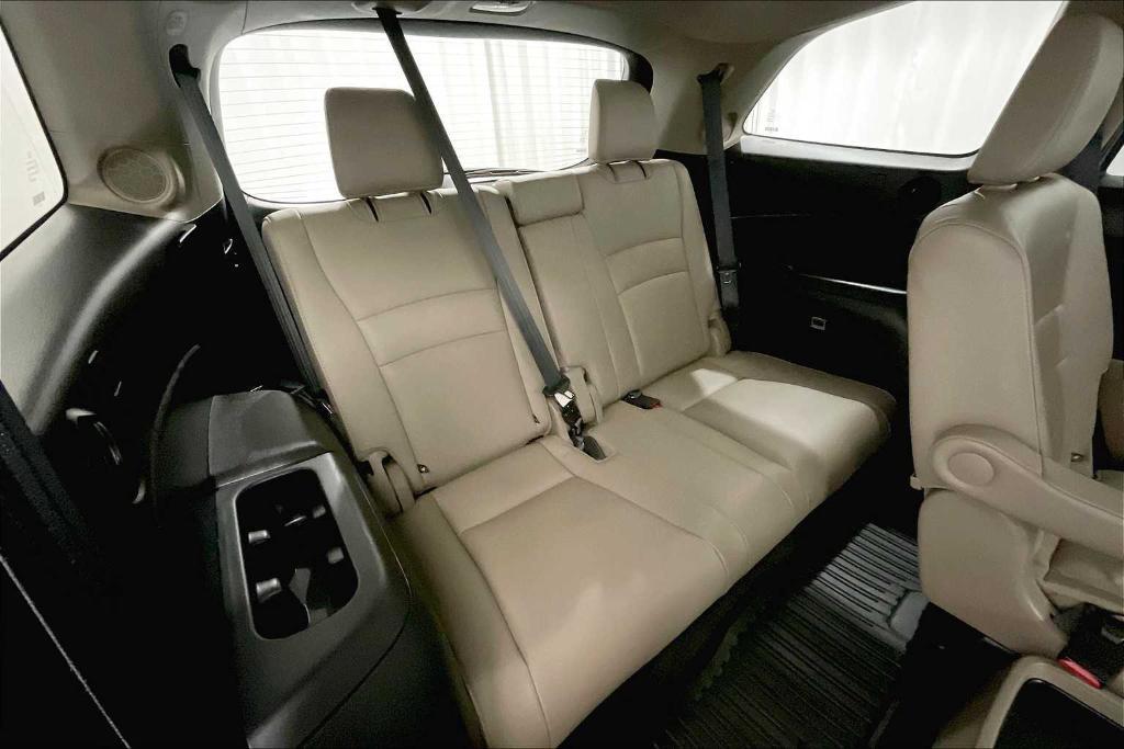 used 2021 Honda Pilot car, priced at $29,950