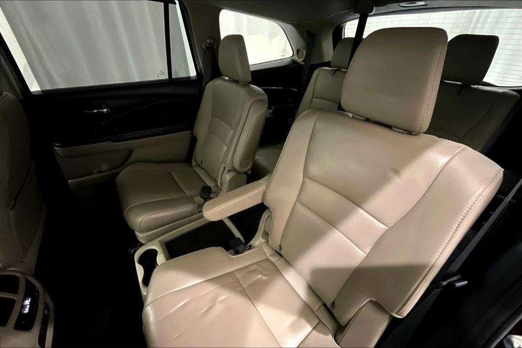 used 2021 Honda Pilot car, priced at $29,950