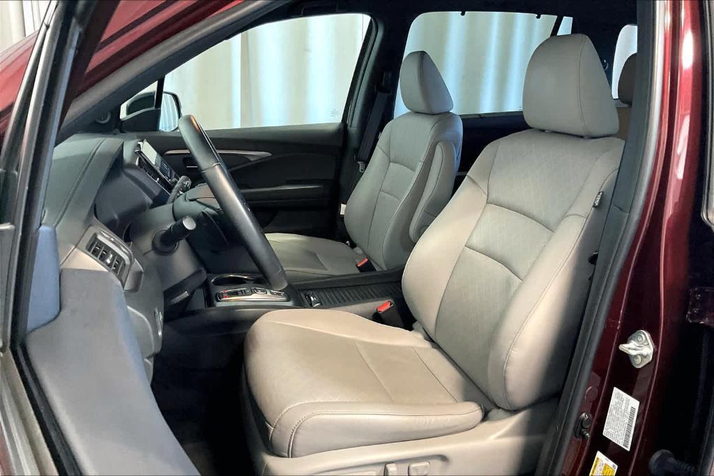 used 2021 Honda Passport car, priced at $27,700