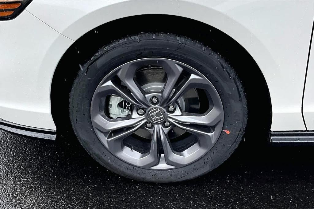 new 2025 Honda Accord Hybrid car, priced at $36,545